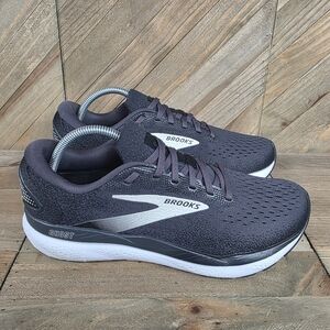 Brooks Ghost 16 Womens Athletic Running Shoes Size 11 Black Grey 1204071B090